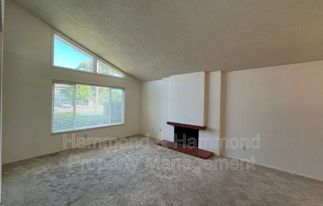 11735 LA TIERRA CT