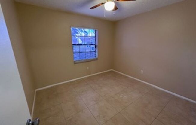 2 beds, 2 baths, $1,600