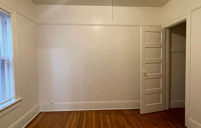 1 bed, 1 bath, 550 sqft, $1,095, Unit 304