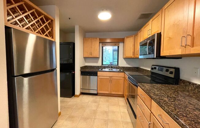 1 bed, 1 bath, $1,795