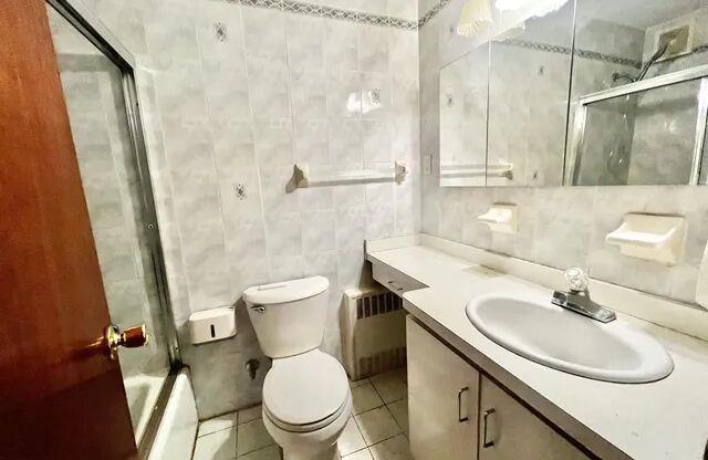 86 42 26 AVE