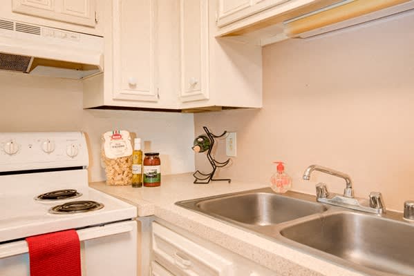 Kitchens With Double Stainless Steel Sink at Desert Creek, Albuquerque, NM 87107