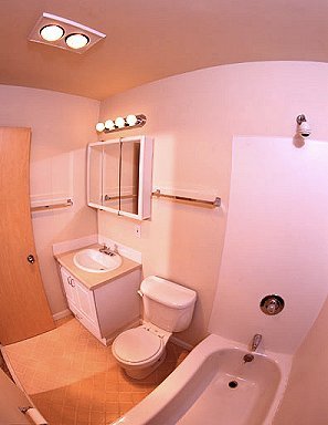 1 bed, 1 bath, 630 sqft, $1,795, Unit R-307