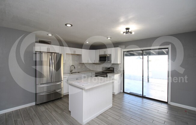 5334 W MAUNA LOA LN
