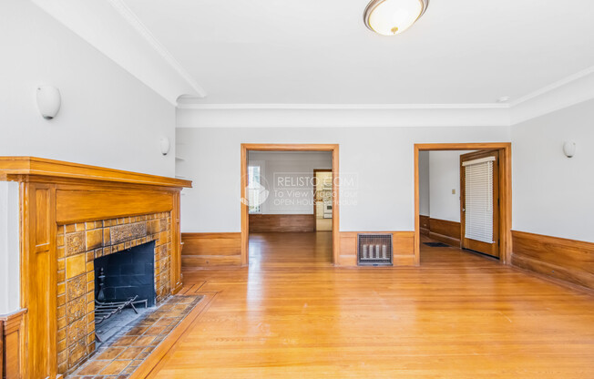 657 26 AVE