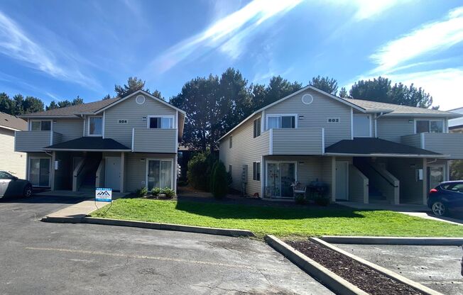802 E Juniper Ave.