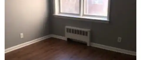 28 Summer St
