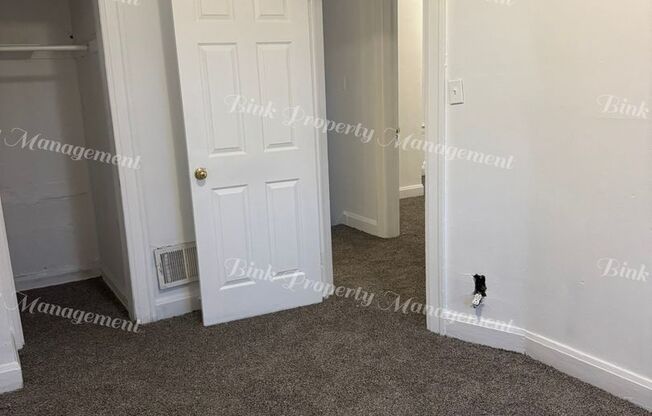 3 beds, 1 bath, $1,250