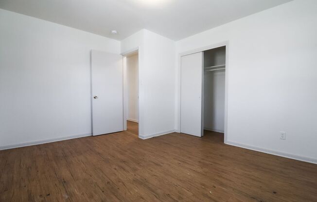 3 beds, 1 bath, 1,330 sqft, $1,295, Unit 1719 6th ave unit 2