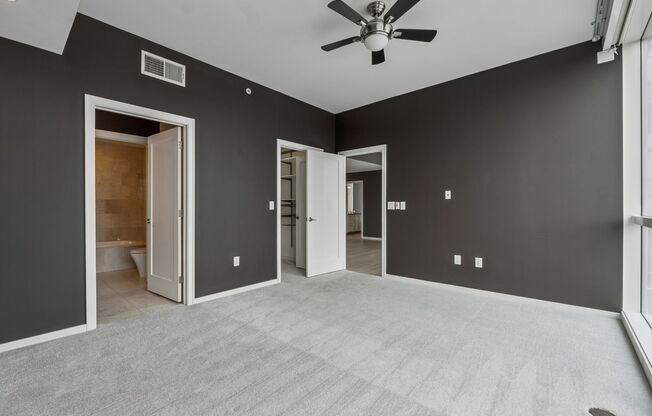 3 beds, 3 baths, $5,895, Unit UNIT 1901