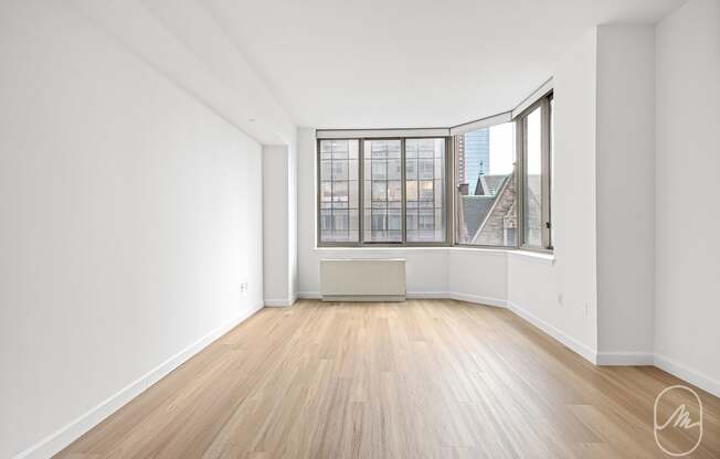 Studio, 1 bath, $4,100, Unit 4I