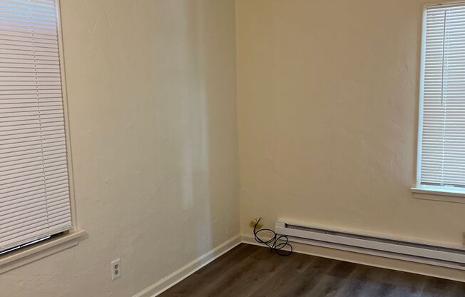 Pal-Martindale Apts.