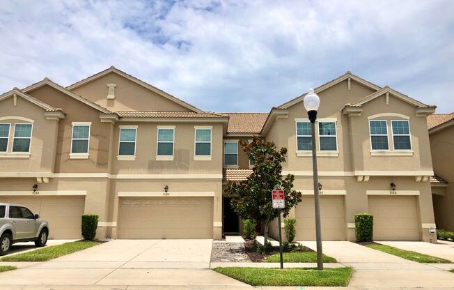 Nice 3/2.5 Two Story Condo in East Orlando!