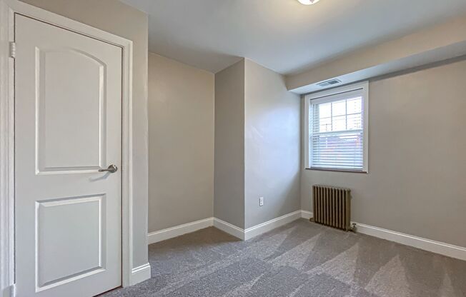 2 beds, 1 bath, 630 sqft, $945, Unit 104-05