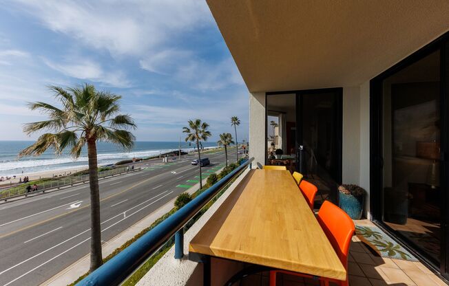 New Listing - Oceanfront Condo with Amazing Views!