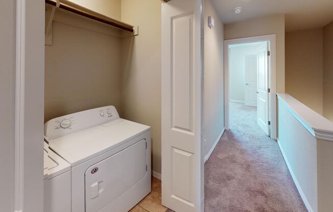 3 beds, 2.5 baths, $1,500