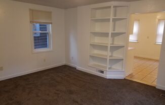 1 bed, 1 bath, 750 sqft, $825, Unit 2