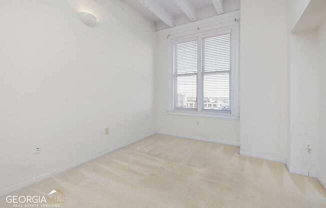 32 Peachtree Street NW