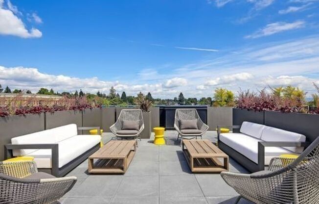 Studio, 1 bath, 230 sqft, $1,105, Unit 506