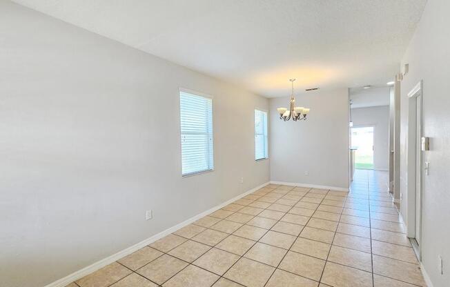 10789 SAVANNAH LNDG CIR