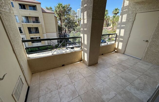 1 bed, 1 bath, $1,499