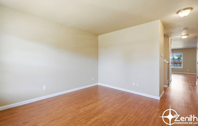 9310 NE 80 CIR