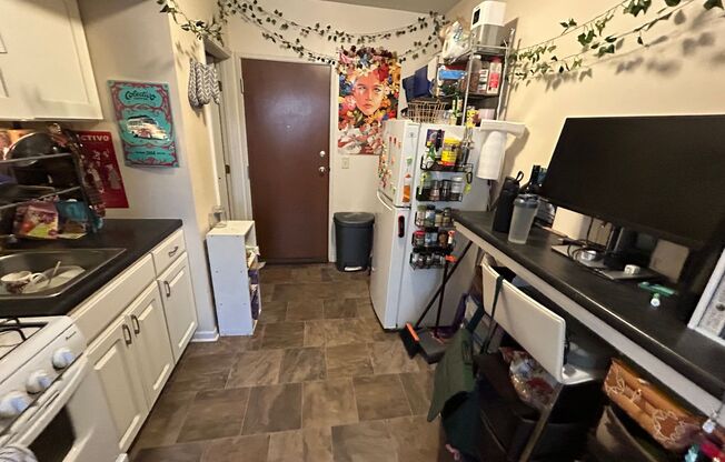 Studio, 1 bath, $750, Unit 312