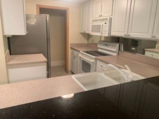 1 bed, 1 bath, 825 sqft, $1,564
