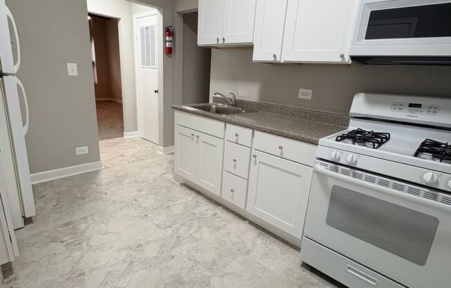 1 bed, 1 bath, 650 sqft, $1,050, Unit WL 207