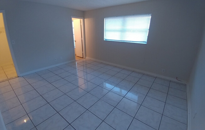 3 beds, 2 baths, $2,950