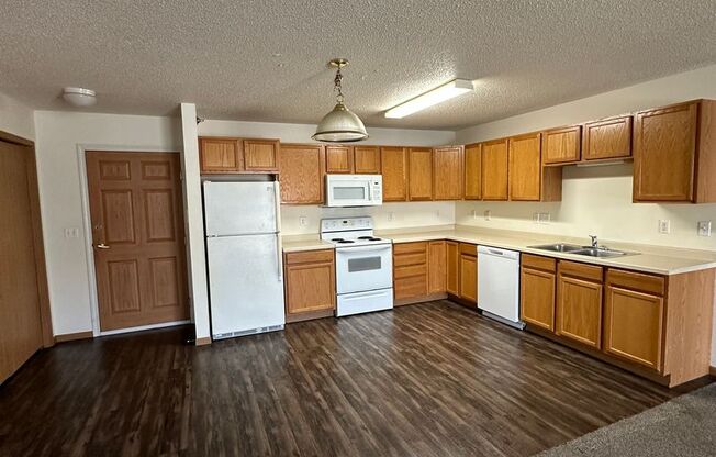 Brentwood Apartments