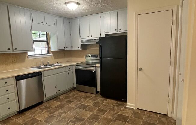 3077 PARKSIDE CT