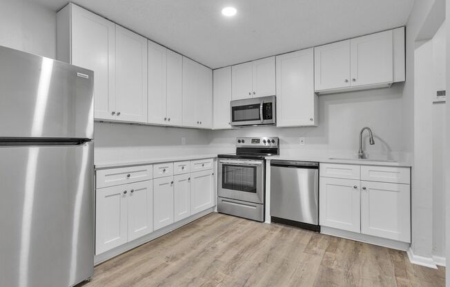 1 bed, 1 bath, 650 sqft, $1,299, Unit 2370-4