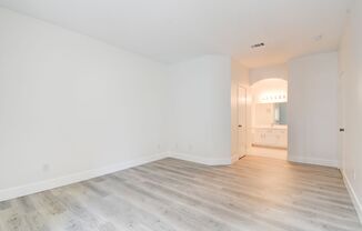 2 beds, 2 baths, $1,700, Unit # 41 2067