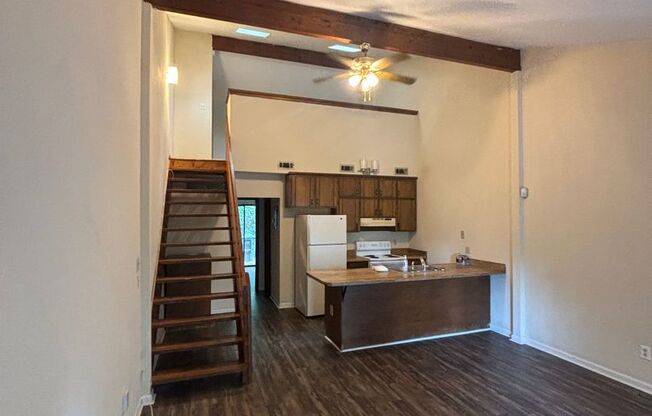 Charming 1 Bedroom 1 Bathroom with a loft!