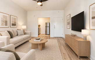 Lexington Lofts | Historic Loft-Style Apartments in Hollywood