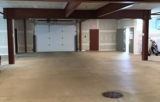 1 bed, 1 bath, 825 sqft, $1,435, Unit 2-205