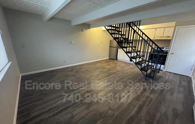 157 S HIGH ST