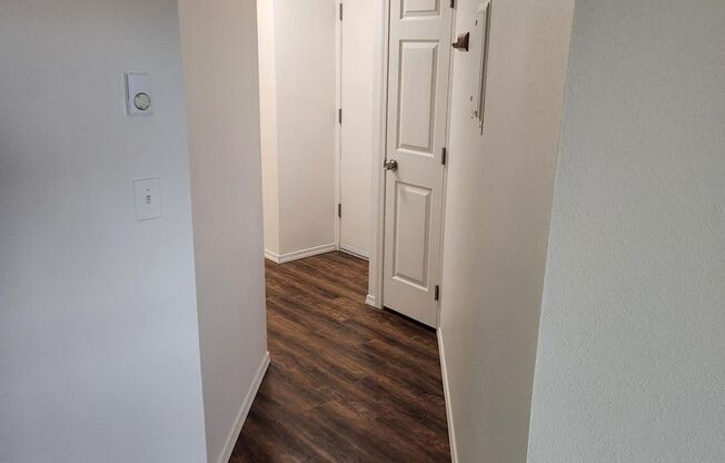 1 bed, 1 bath, 580 sqft, $995, Unit 316