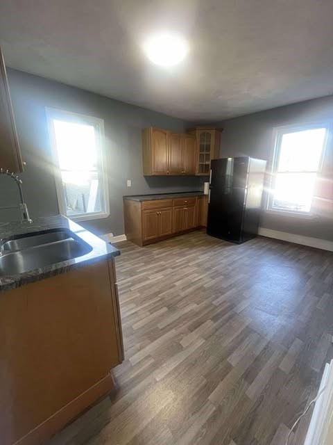 3 beds, 1 bath, 850 sqft, $3,000, Unit 2