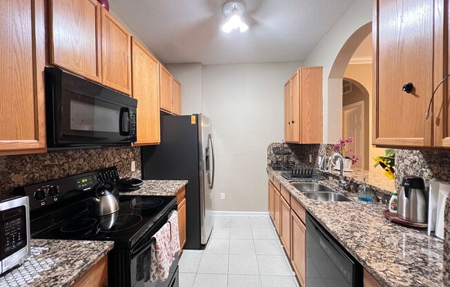 The perfect home waiting for you! FULLY FURNISHED!!