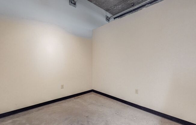 2 beds, 1 bath, 960 sqft, $1,475, Unit 412