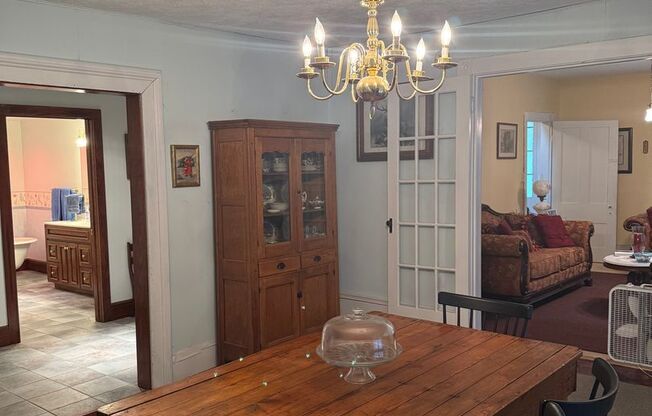 3 Bedroom Furnished Home