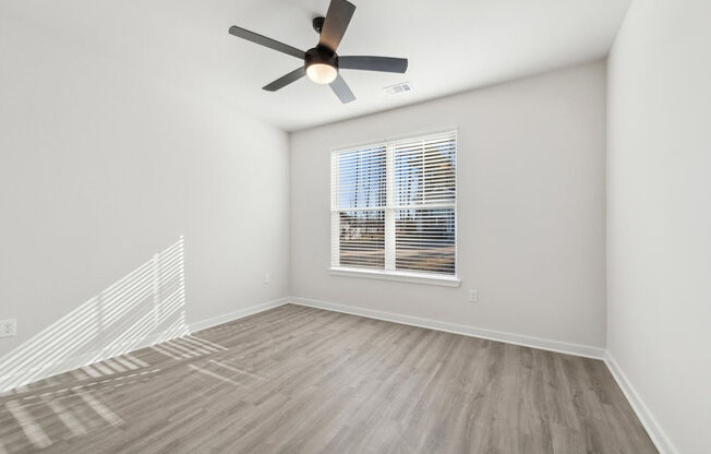 3 beds, 2 baths, 1,398 sqft, $2,610