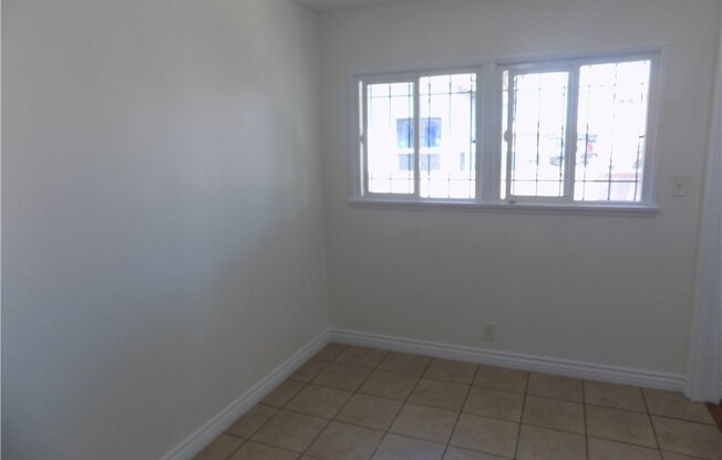 1 bed, 1 bath, 540 sqft, $1,950