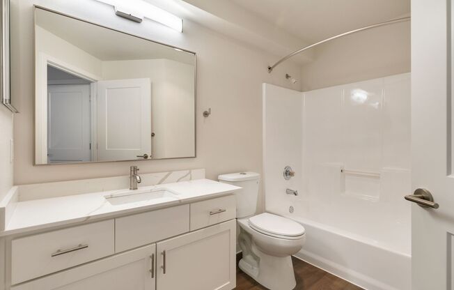 2 beds, 2 baths, 1,005 sqft, $2,895, Unit 307