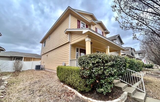 Move-In Ready 3/BR 2.5/BA Home with Spacious Layout & Modern Finishes