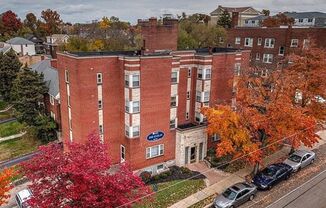 2802 DIGBY AVE