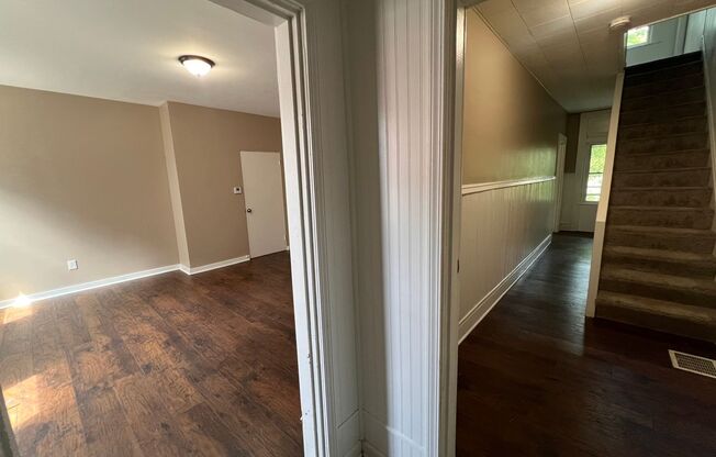 Pittsburgh - 3 Bedroom 1.5 Bathroom - For rent