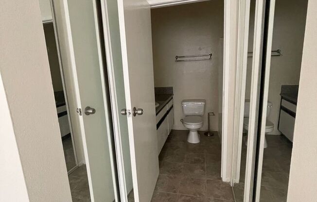 2 beds, 2 baths, 1,140 sqft, $2,562, Unit 109